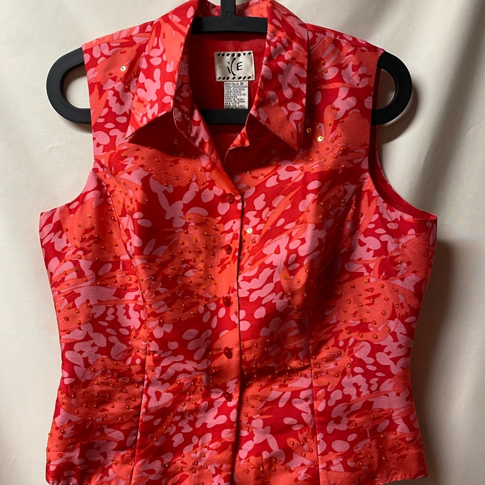 Ice pink, orange, sleeveless top / vest with sequence and buttons.